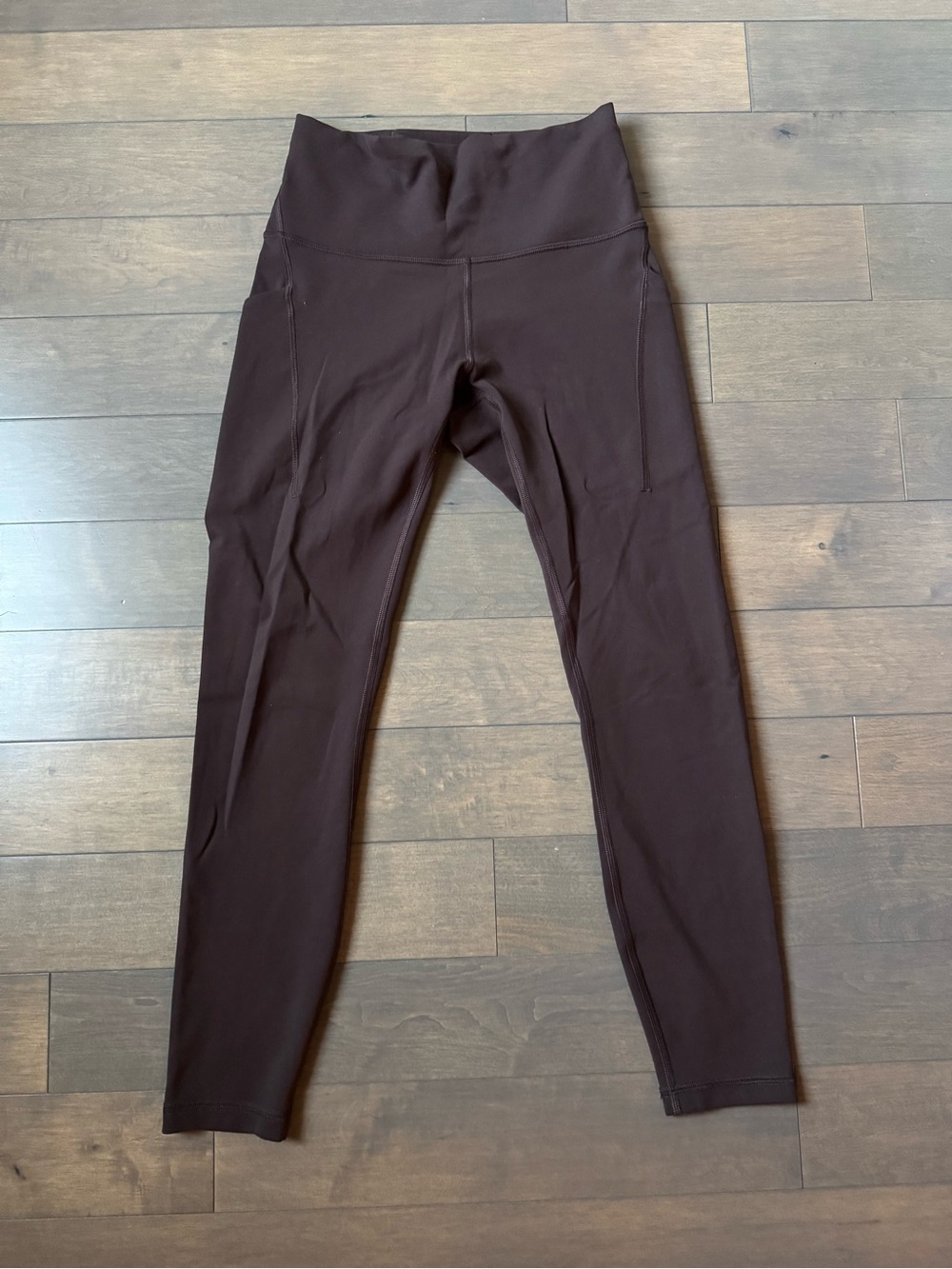 Lululemon Wunder Train High Rise Tight with Pockets 25”